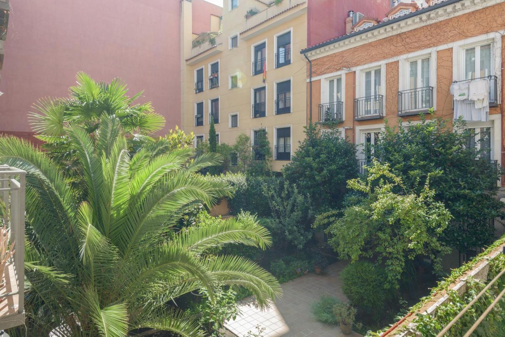 Guestready - Serene Madrid Escape Bagian luar foto