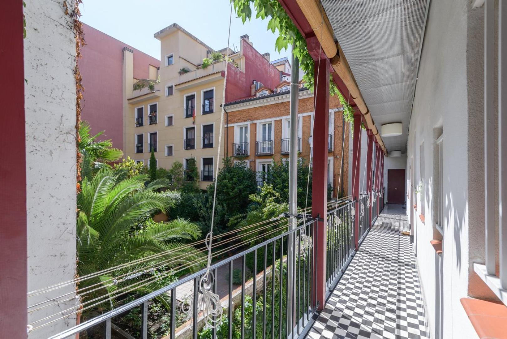 Guestready - Serene Madrid Escape Bagian luar foto